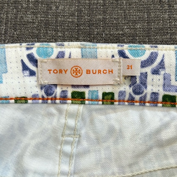 Tory Burch Alexa Cropped Skinny Jean - Picture 5 of 11